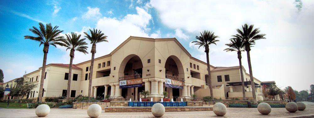 Courtyard By Marriott Riverside Ucr/Moreno Valley Area Екстериор снимка