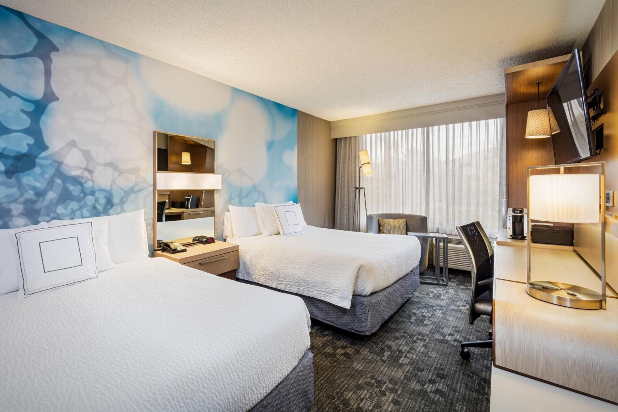 Courtyard By Marriott Riverside Ucr/Moreno Valley Area Екстериор снимка